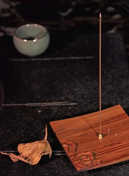 典墨红木礼品：源自千年的传统工艺