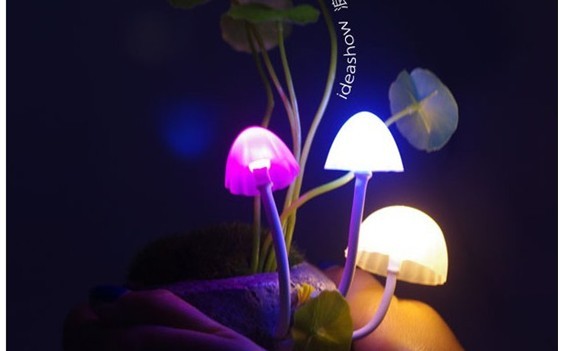 欣兰雅舍LED光控阿凡达感应蘑菇七彩灯小夜灯