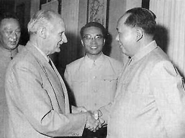 毛泽东赠蒙哥马利元帅和日本友人的书法