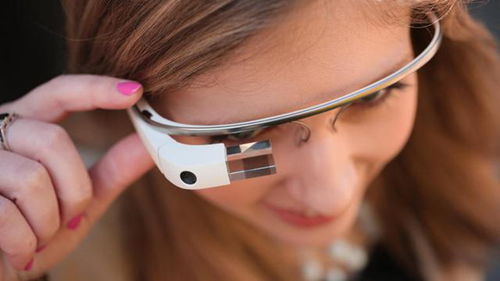 谷歌眼镜新增通知扫视功能