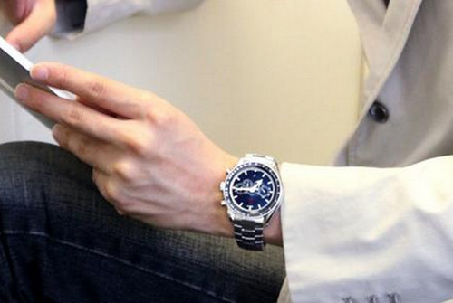奢侈品牌纷纷推出亲民款保住腕表市场