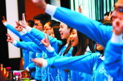 北京APEC峰会礼品组志愿者一天是怎么过的？